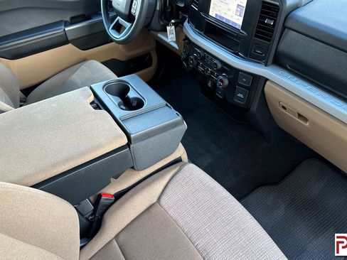 Used 2023 Ford F350 XLT image 15