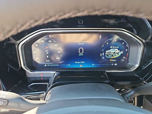 New 2026 Chevrolet Silverado 2500 ZR2 w/ LPO, Dark Essentials Package AWD/4WD image 22