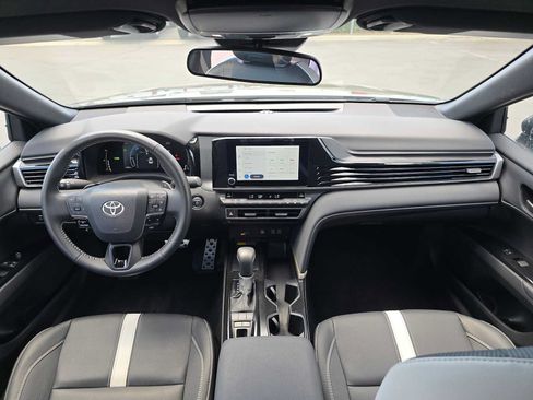 Certified 2026 Toyota Camry SE FWD image 20