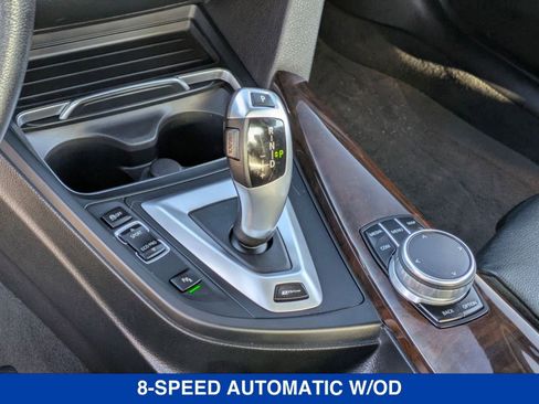 Used 2017 BMW 330e image 28