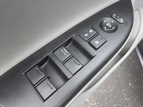 Used 2014 Honda Accord LX image 28