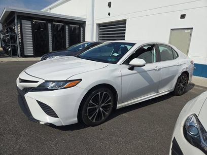 Used 2020 Toyota Camry SE