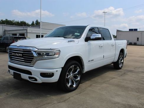 Used 2023 RAM 1500 Limited AWD/4WD image 1