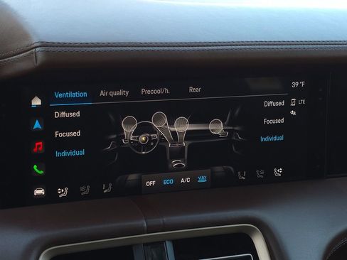 Used 2020 Porsche Taycan Turbo image 54