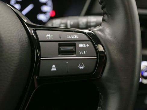Used 2025 Honda CR-V EX-L image 40