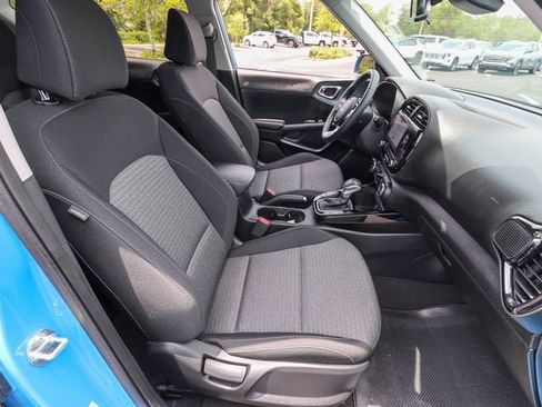 Used 2024 Kia Soul EX FWD image 24