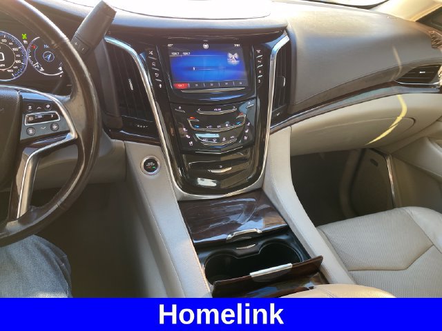 Used 2015 Cadillac Escalade Premium AWD/4WD image 17