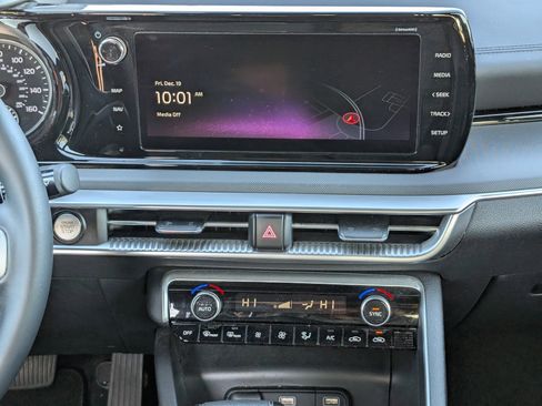 Used 2024 Kia K5 GT-Line image 16