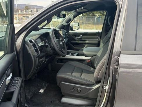 New 2026 RAM 1500 4x4 Crew Cab image 14