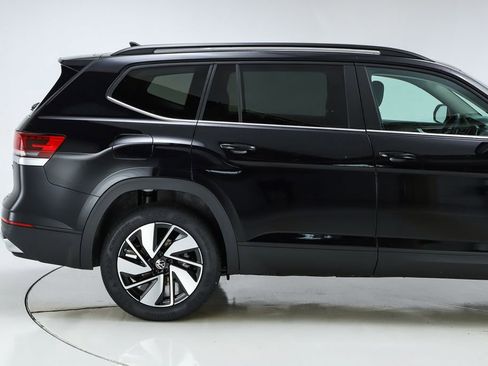 New 2026 Volkswagen Atlas SE image 11