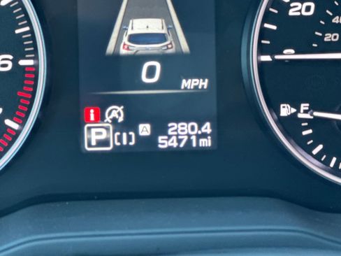 Certified 2025 Subaru Crosstrek 2.5i Limited w/ Crosstrek Mirror Package image 29