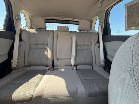 Used 2025 Nissan Rogue SV AWD/4WD image 36