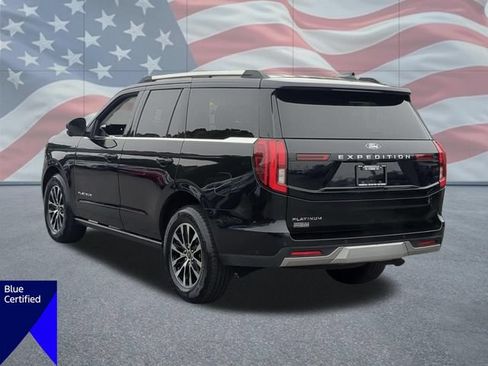 Certified 2025 Ford Expedition Platinum AWD/4WD image 4
