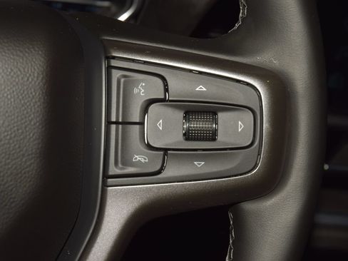 Used 2024 Chevrolet Silverado 2500 High Country w/ High Country Premium Package AWD/4WD image 43