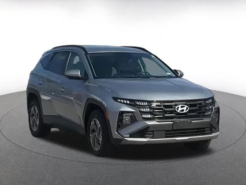 Used 2025 Hyundai Tucson Blue image 3
