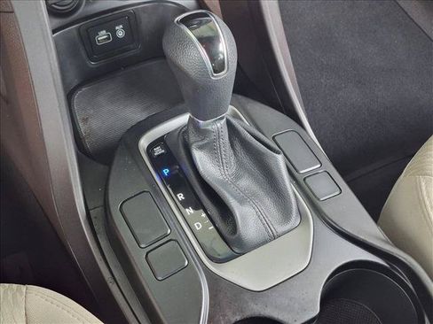 Used 2017 Hyundai Santa Fe Sport FWD image 11