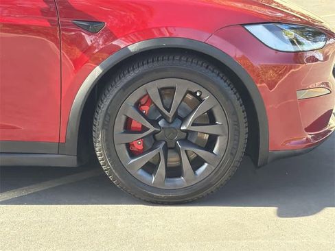 Used 2023 Tesla Model X Plaid image 42