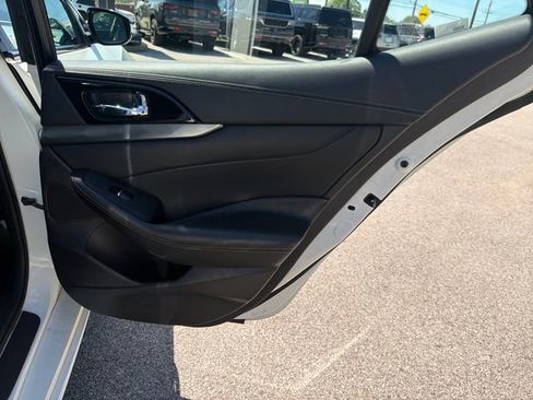 Used 2023 Nissan Maxima SV w/ Floor Mat Group FWD image 29