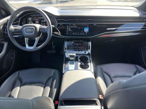 Used 2022 Audi Q8 Prestige AWD/4WD image 13