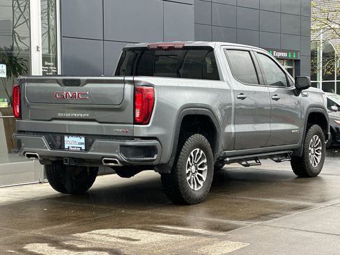 Used 2020 GMC Sierra 1500 AT4 w/ AT4 Premium Package AWD/4WD image 3