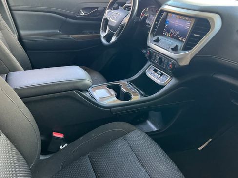 Used 2020 GMC Acadia SLE FWD image 19