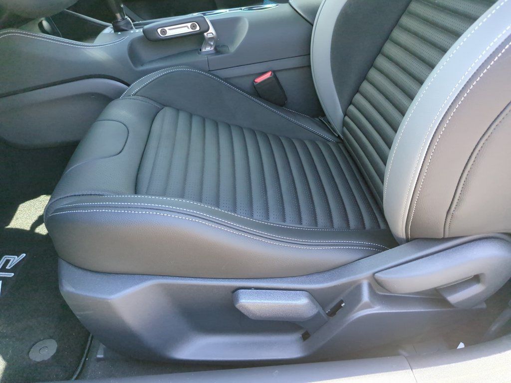 New 2026 Ford Mustang GT Premium w/ GT Performance Package RWD image 19