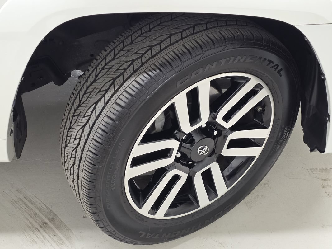 Used 2019 Toyota 4Runner Limited AWD/4WD image 48