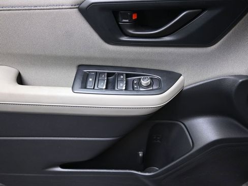 Certified 2025 Subaru Forester Premium image 21