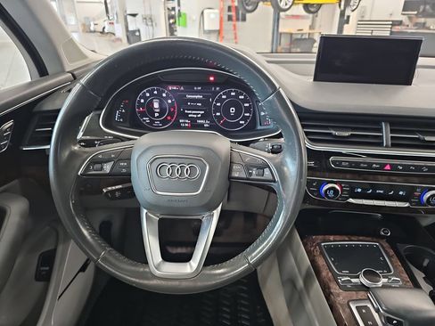 Used 2019 Audi Q7 3.0T Premium Plus AWD/4WD image 12