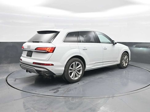 Used 2025 Audi Q7 3.0T Prestige w/ Prestige Package AWD/4WD image 8
