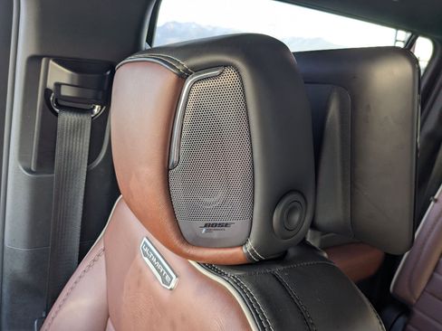 Used 2023 GMC Yukon XL Denali Ultimate image 29