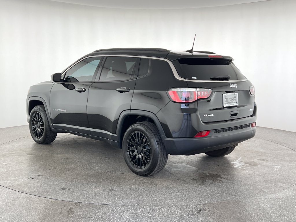 Used 2018 Jeep Compass Latitude w/ Popular Equipment Group AWD/4WD image 7