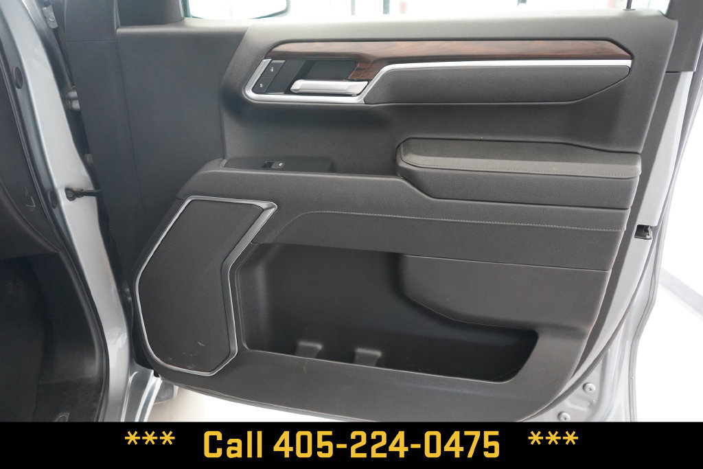 Used 2025 GMC Sierra 1500 SLT AWD/4WD image 25