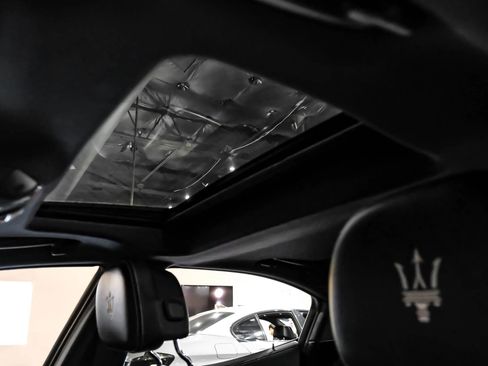 Used 2019 Maserati Ghibli S GranLusso AWD/4WD image 5