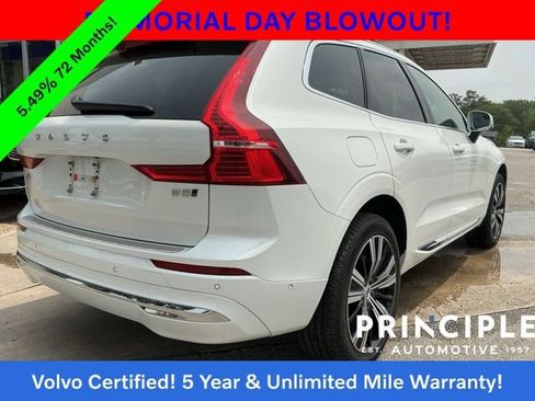 Certified 2023 Volvo XC60 B5 Plus w/ Climate Package AWD/4WD image 11