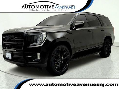 Used 2023 GMC Yukon SLT RWD image 1