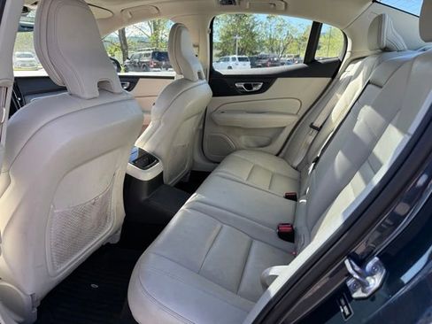 Used 2022 Volvo S60 T8 Inscription w/ Advanced Package AWD/4WD image 6