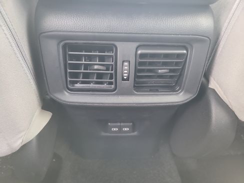 Used 2024 Toyota RAV4 XLE w/ Convenience Package FWD image 17