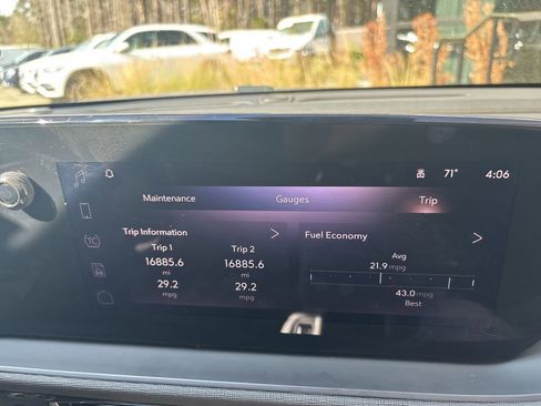 Used 2024 Buick Envista Avenir image 31