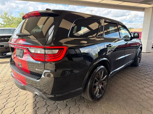 Used 2018 Dodge Durango SRT w/ Trailer Tow Group IV AWD/4WD image 6
