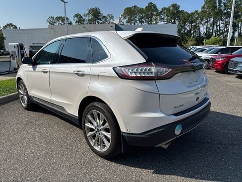 Certified 2018 Ford Edge Titanium w/ Equipment Group 302A AWD/4WD image 8