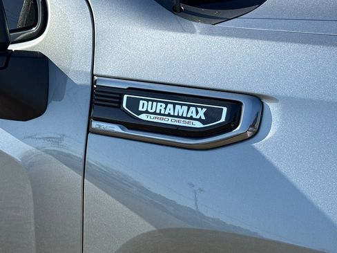 New 2026 GMC Sierra 1500 AT4 w/ AT4 Premium Package image 9