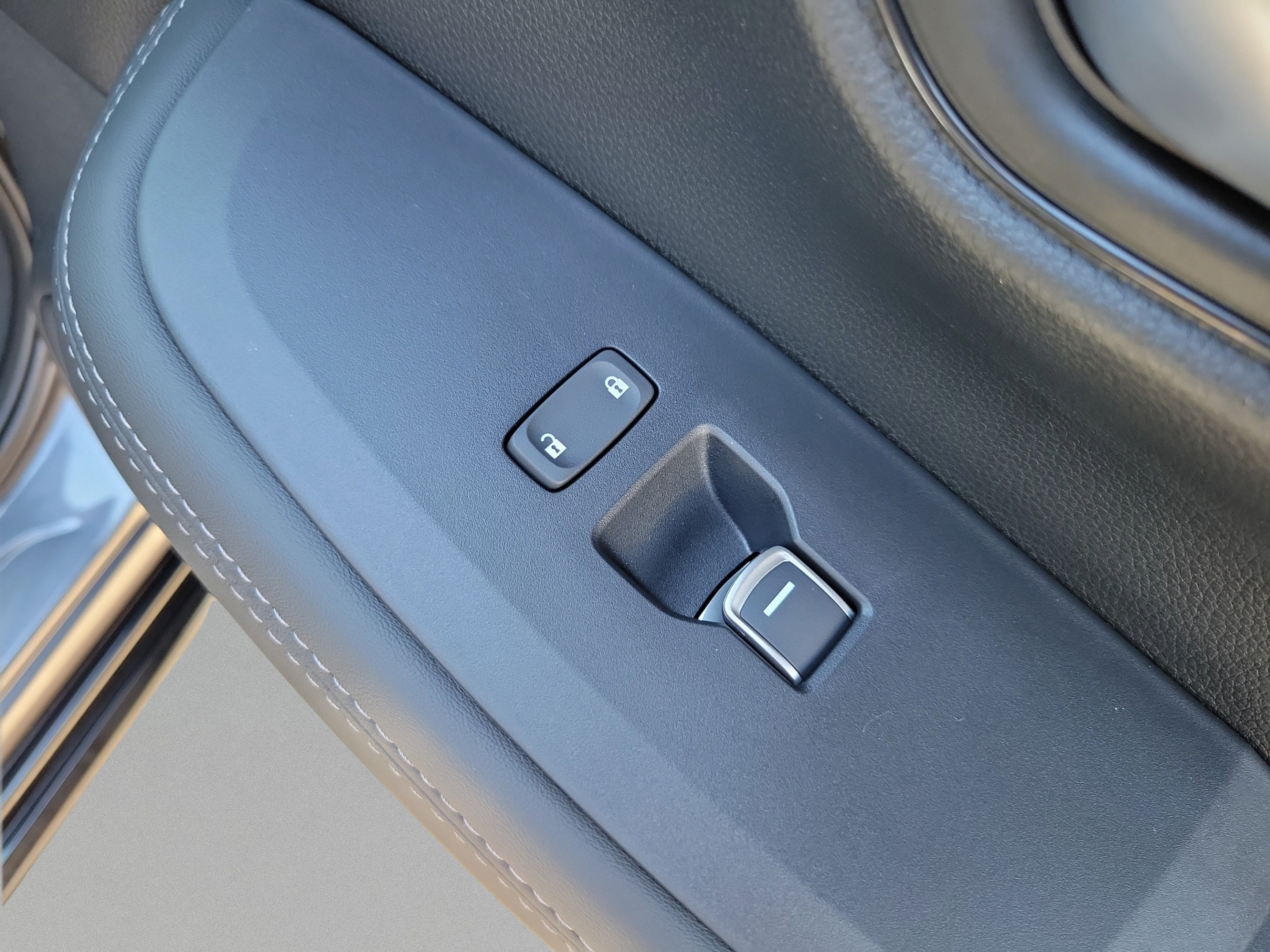 New 2027 Honda HR-V EX-L image 21