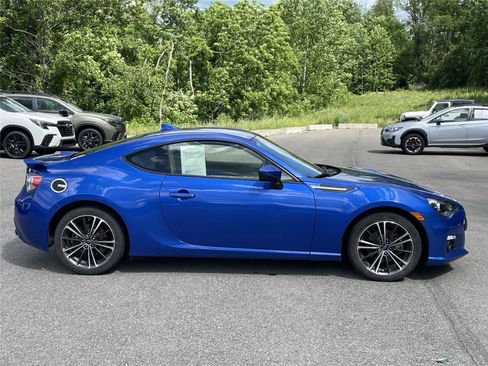 Used 2016 Subaru BRZ Limited w/ Popular Package #6A RWD image 6