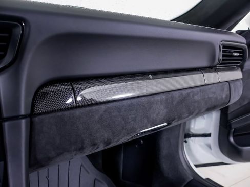 Certified 2019 Porsche 911 GT3 RS RWD image 13