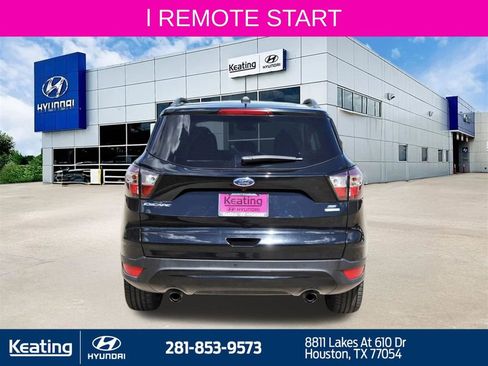 Used 2018 Ford Escape SE w/ SE Sport Appearance Package image 6
