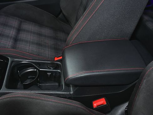 Used 2023 Volkswagen GTI 40th Anniversary Edition FWD image 34