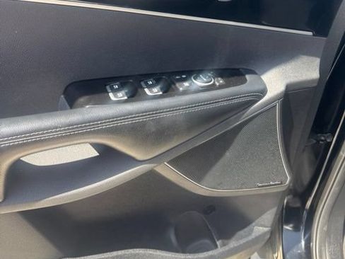 Used 2019 Kia Sorento SX FWD image 6