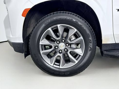 Used 2023 Chevrolet Tahoe LT w/ LT Signature Plus Package AWD/4WD image 34