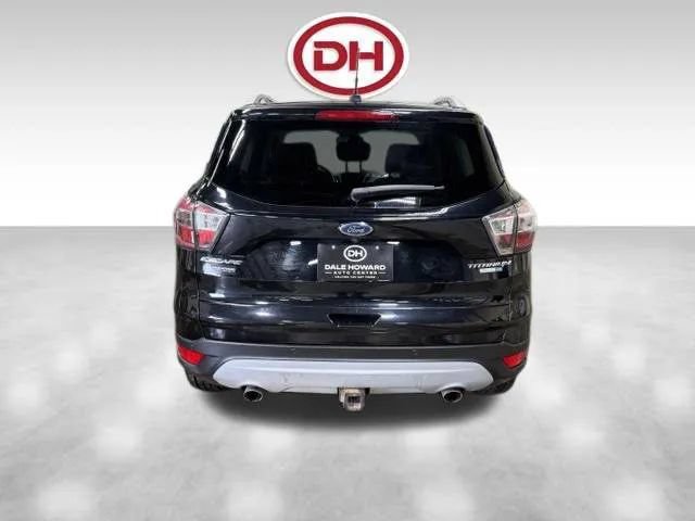 Used 2017 Ford Escape Titanium w/ Equipment Group 301A AWD/4WD image 10
